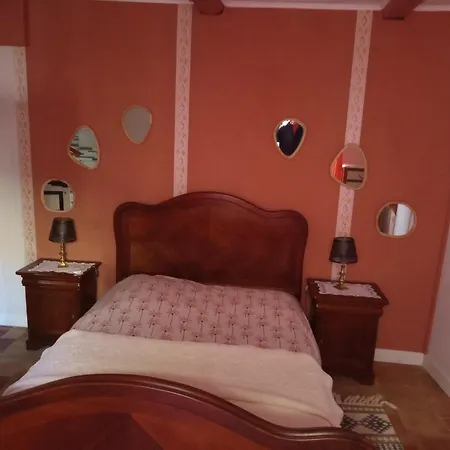 La Maison Des Anges בית אירוח *